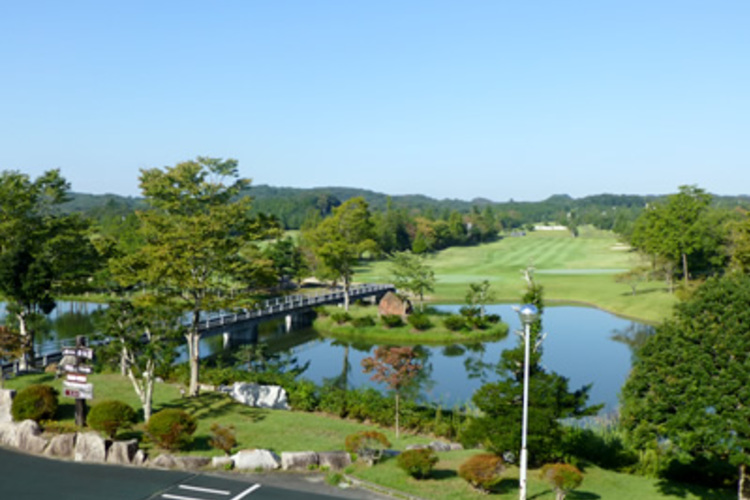 水戸レイクスカントリークラブ」の予約プランや評判を確認するならゴルフハック[GolfHack]