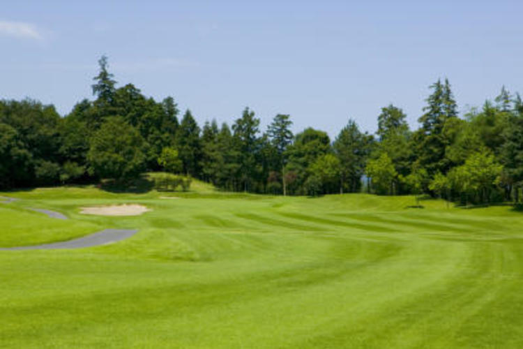 「JGMやさと石岡ゴルフクラブ」の予約プランや評判を確認するならゴルフハック[GolfHack]